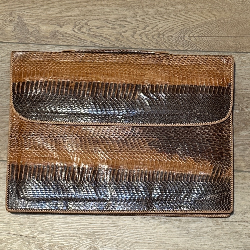 Earth & Ember Snakeskin Clutch – Vintage Exotic Leather Envelope Bag